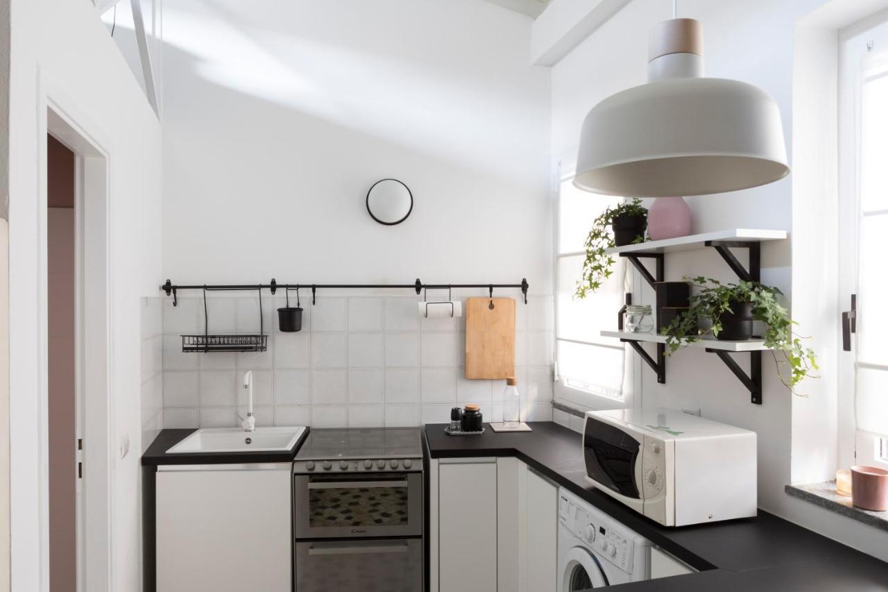 Xenia Apartments - Moderno Appartamento In Fondazione Prada Milan Bagian luar foto